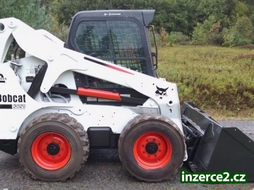 Smykový nakladac Bobcat S6C.50_2 483247_2.jpg