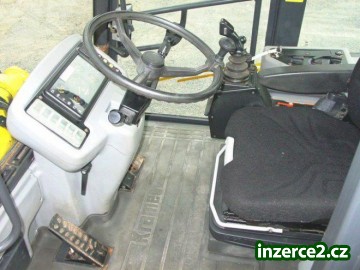 Kramer 320_2 488076_2.jpg