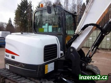 Bobcat E80 - 2011_2 488762_2.jpg