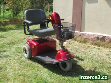 Elektrický tříkolový skútr pro seniory a hendikepované_1 492719_1.jpg