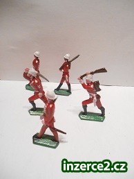 Cínoví vojáčci a další cínové figurky_1 496381_1.jpg