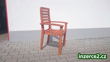 Prodám stohovací židle s výraznou slevou_1 496582_1.jpg