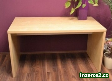 Několik stolů stejného typu. Všechny z masivu._1 497956_1.jpg