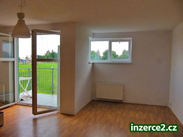 Prodej DV: 3+kk/B/PS: Praha - Horoměřice, ul. Komenského._1 499655_1.jpg