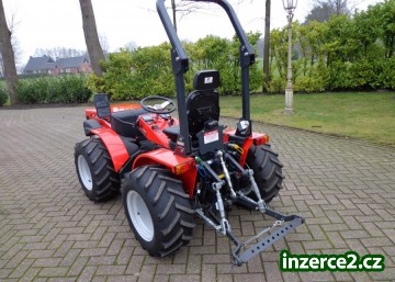 Antonio Carraro HST 4400 TTR traktor_2 502280_2.jpg