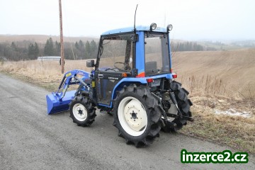 Iseki Sial 23 traktor_2 503221_2.jpg