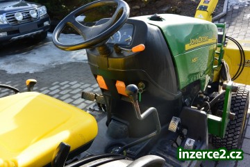 John Deere 2320 4WD 2010 Traktor_2 503223_2.jpg