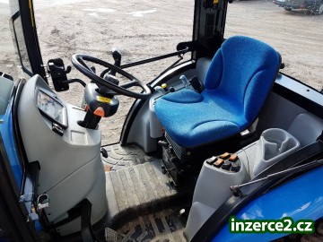 New Holland Boomer 3050 Traktor 2011_2 503231_2.jpg