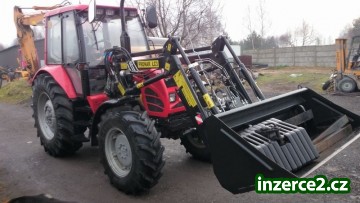 Belarus 82MTZ Traktor s čelním nakladačem_2 503270_2.jpg