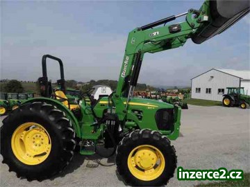 Traktor John Deere 5v1c01E_2 504607_2.jpg