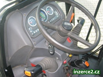 Deutz-Fahr Agro 230 Traktor Nakladačom_2 505963_2.jpg