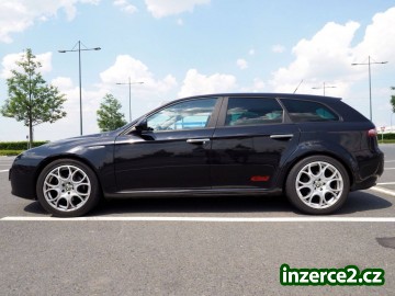 Alfa Romeo 159, pěkný stav_1 516758_1.jpg