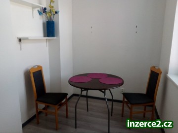 1+1, 55m2, Smíchov, plně vybaven_2 516942_2.jpg