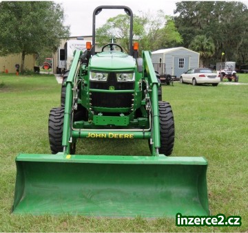 Traktor John Deere M405 + čelní nakladač_2 518427_2.jpg