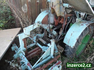 Traktor domácí výroby s motorem Oktavie_2 519923_2.jpg
