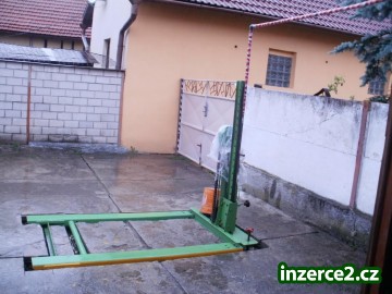 520349_1.jpg