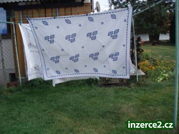 Vyšívané ubrusy_1 521054_1.jpg