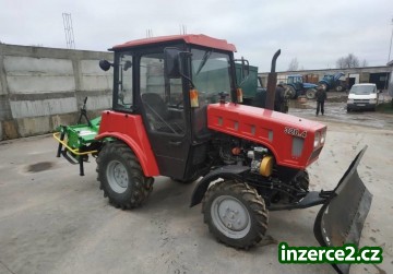 Traktor MTZ 320O.4 TXZ4_1 522675_1.jpg