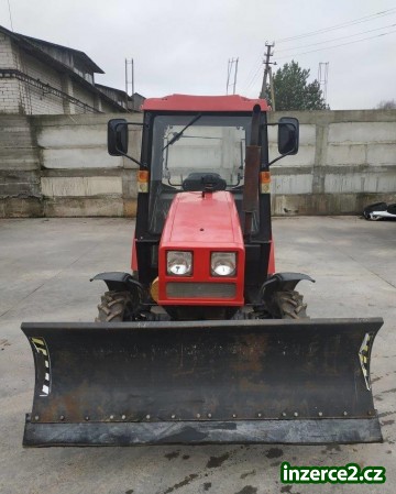 Traktor MTZ 320O.4 TXZ4_2 522675_2.jpg