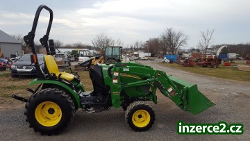 Traktor John Deere 2z32z0_2 522695_2.jpg