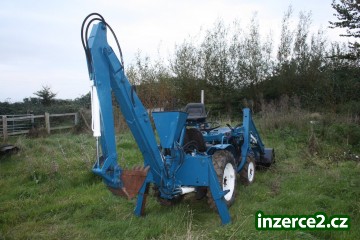 Traktor Iseki 2116O 4X4 + čelní nakladač_2 524888_2.jpg