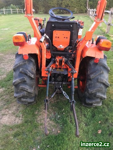 Traktor Kubota B50 HST 17 + čelní nakladač_2 524890_2.jpg