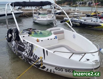 Loď-wave boat pro vodní skůtr, super plovák 2016_1 525704_1.jpg