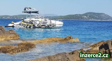 Loď-wave boat pro vodní skůtr, super plovák 2016_2 525704_2.jpg