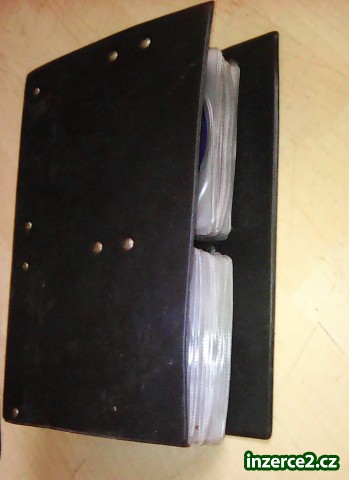 POŘADAČ NA 80 CD/DVD_2 526450_2.jpg