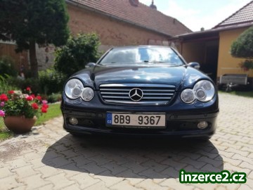 Mercedes C180K - panorama střecha_2 527923_2.jpg