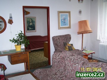 Prodej RD o velikosti 3+1 (cca 82m2), garáž, 2x dílna, sklep, pozemek 433m2, Praha 8 (Ďáblice), ul. Ďáblická_2 528367_2.jpg