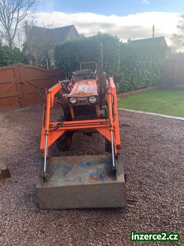 Traktor Kubota 71B0 .0 + kompletní čelní nakladač_2 528777_2.jpg