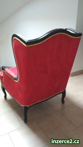 Dvě zachovalá elegantní křesla_1 529789_1.jpg