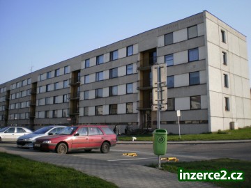 Prodej bytu 4+1 v Chlumci nad Cidlinou ul. Družstevní_1 53258_1.jpg