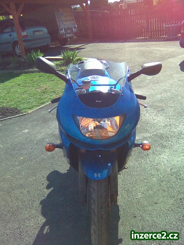 Prodám Kawasaki Ninja ZX9R_2 55273_2.jpg
