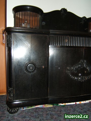 Starožitná komoda -1922-25._1 56087_1.jpg
