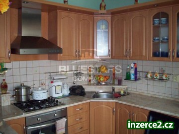 Luxusní byt v klidné části města Ostrov_1 56143_1.jpg
