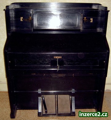 Harmonium R.PAJKR&CO._1 57781_1.jpg