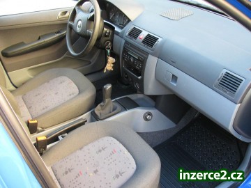 Fabia 1.2 47 KW, 2003, naj. 92 tis. km_1 61620_1.jpg