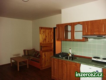 Garsonka 25m2, P5-Košíře, cihla, novostavba, částečně zařízena,_1 62093_1.jpg
