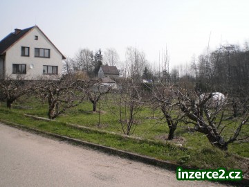 Prodej stavebí parcely ve Stěžírkách 5 km od Hradec Králové_2 64205_2.jpg