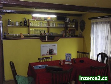 Prodám velký rodinný dům s restaurací_2 65470_2.jpg