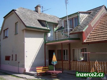 Prodej RD 7+2 s přístavkem, stodolou a pozemkem 1968 m2 07-2787_1 685_1.jpg