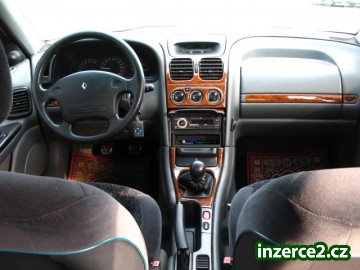 Prodam Renault Laguna 1.8_2 69555_2.jpg