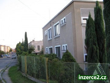 Prodej RD se zahradou v Sedlčanech okres Příbram 06-2561_1 695_1.jpg