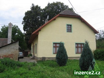 Prodej velkého rodinného domu v Doubravčanech, okres Kolín 06-2522_1 697_1.jpg