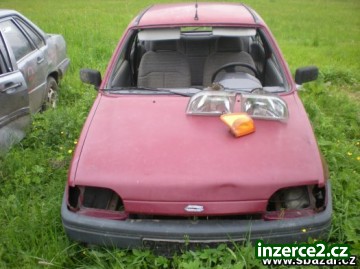 Fiesta 1,1 benzín, na prodej veškeré nd z vozu!_1 71099_1.jpg