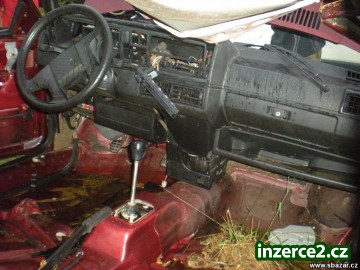 Golf III. 1,8 jen ND z vozu, R. V. 1991, vše velmi levně_2 71125_2.jpg