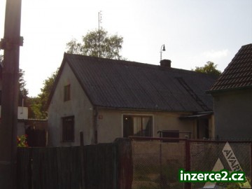 Prodej RD k rekonstrukci v obci Lochovice, okr. BE 06-1906_2 715_2.jpg