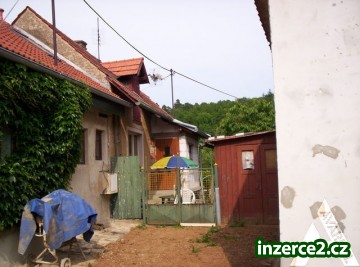 Prodej RD 2+1 v Lužcích, okr. Beroun_1 718_1.jpg